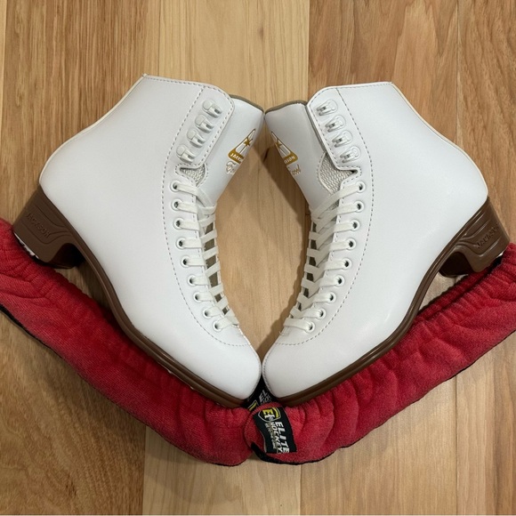 Jackson Ultima Excel JS1290 Ladies Women White Figure Ice Skates Size 4.5 C - Picture 9 of 12